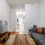 Ideal 4Br Property In Downtown Montreal