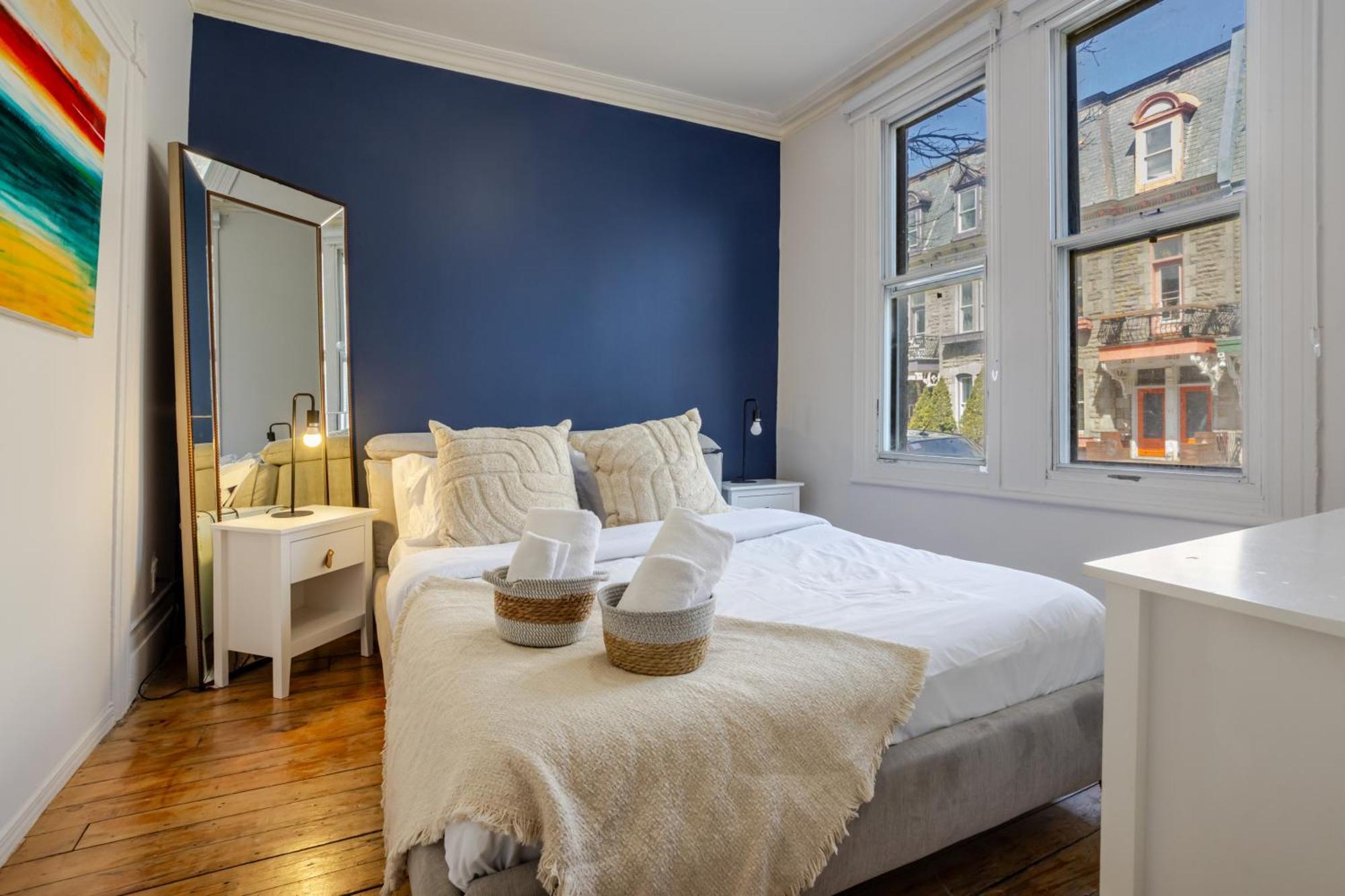 Ideal 4br In Downtown Montreal